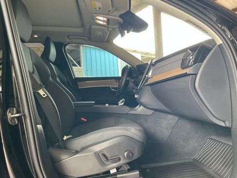 Used 2026 Volvo XC90 B6 Plus w/ Protection Package Premier AWD/4WD image 21