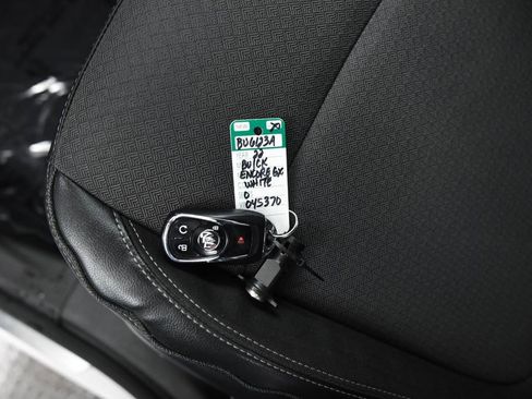 Used 2022 Buick Encore GX Select image 24