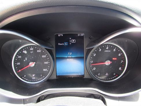 Used 2019 Mercedes-Benz C 300 Sedan image 16