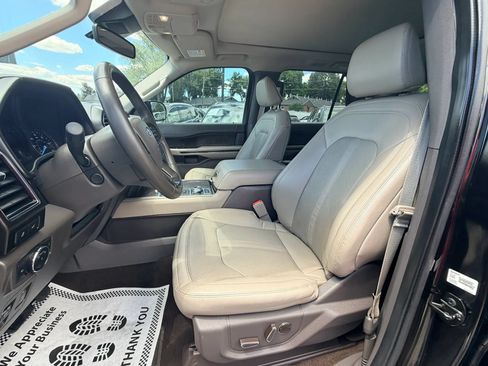Used 2021 Ford Expedition Limited AWD/4WD image 11