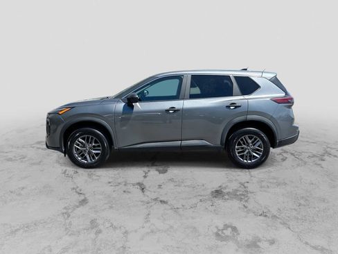 Used 2024 Nissan Rogue S AWD/4WD image 5