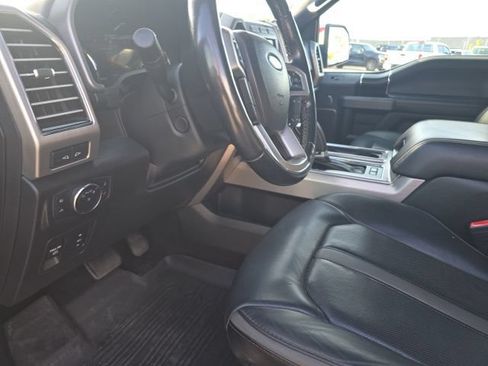Used 2020 Ford F150 Platinum w/ Equipment Group 701A Luxury AWD/4WD image 10