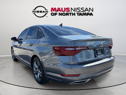 Used 2020 Volkswagen Jetta R-Line w/ R-Line Cold Weather Package FWD image 6