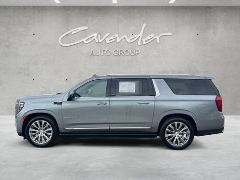 Used 2023 GMC Yukon XL Denali w/ Max Trailering Package image 15