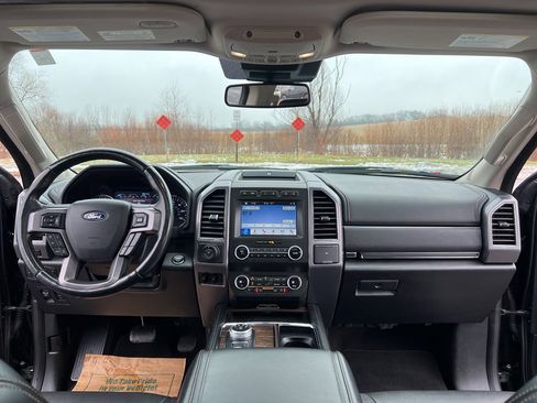 Used 2019 Ford Expedition Max Platinum image 22