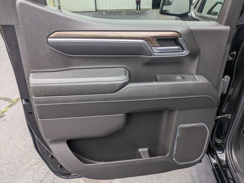 Used 2024 Chevrolet Silverado 1500 LT AWD/4WD image 28
