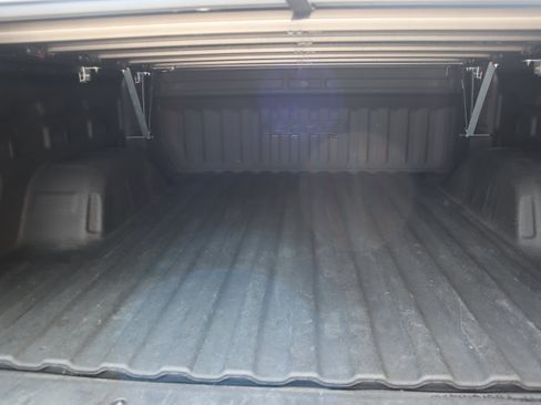 Used 2020 GMC Sierra 1500 AT4 w/ AT4 Premium Package AWD/4WD image 38