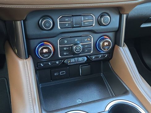 Used 2021 Chevrolet Tahoe High Country image 30