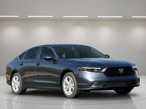 New 2026 Honda Accord LX image 7