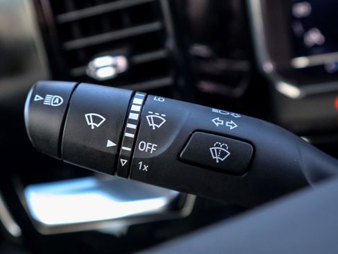 Certified 2023 Chevrolet Silverado 1500 RST image 28