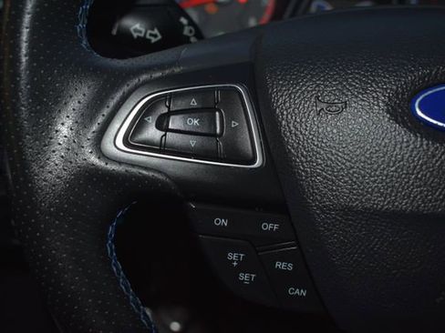 Used 2016 Ford Focus RS image 19