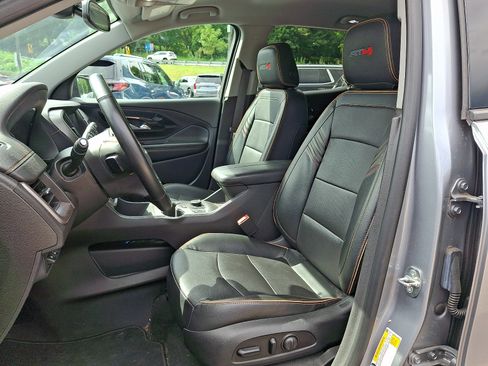 Used 2024 GMC Terrain AT4 w/ Tech Package AWD/4WD image 13