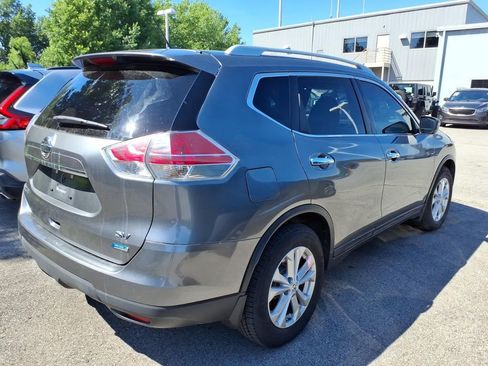 Used 2015 Nissan Rogue SV FWD image 5