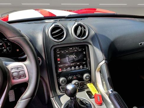 Used 2017 Dodge Viper GTC w/ GTS Interior Package RWD image 9