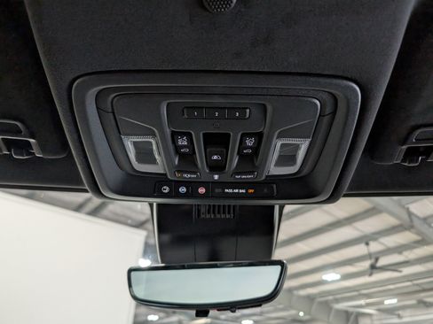 Used 2026 GMC Sierra 2500 AT4X AWD/4WD image 28