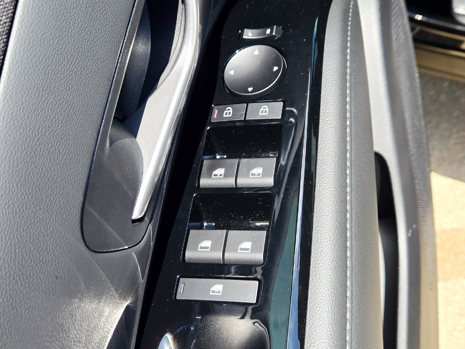 New 2026 Hyundai Tucson Limited AWD/4WD image 19