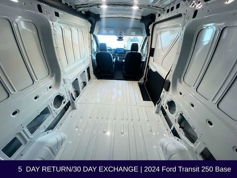 Used 2024 Ford Transit 250 148 Medium Roof image 37