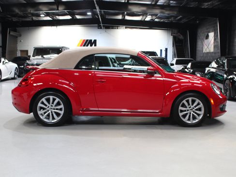 Used 2014 Volkswagen Beetle TDI FWD image 71