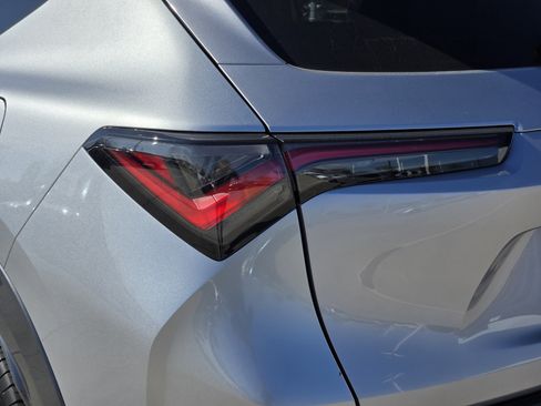 Used 2025 Acura ADX AWD image 12