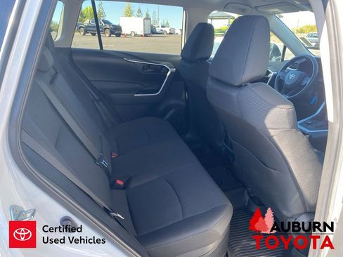 Certified 2024 Toyota RAV4 LE AWD/4WD image 18