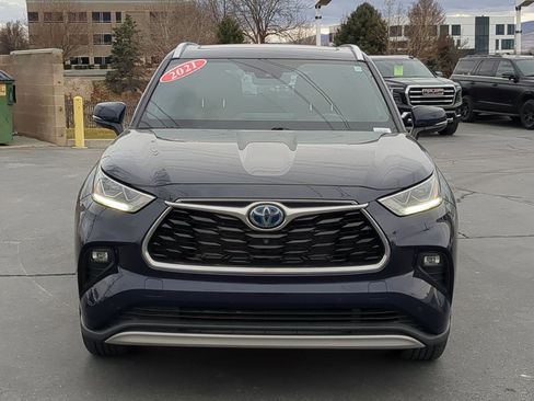 Used 2021 Toyota Highlander Platinum image 9