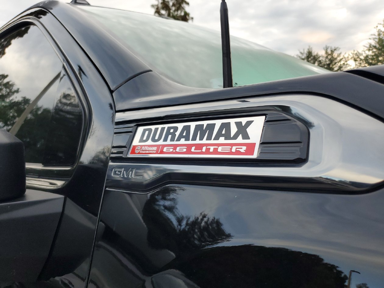 Used 2022 GMC Sierra 3500 AT4 w/ AT4 Premium Plus Package AWD/4WD image 4