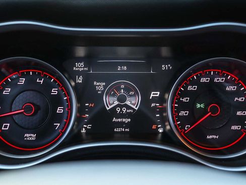Used 2017 Dodge Charger R/T Scat Pack w/ Technology Group RWD image 25