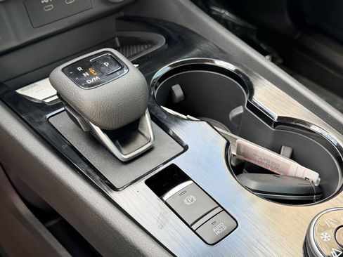 New 2026 Nissan Rogue SV AWD/4WD image 24