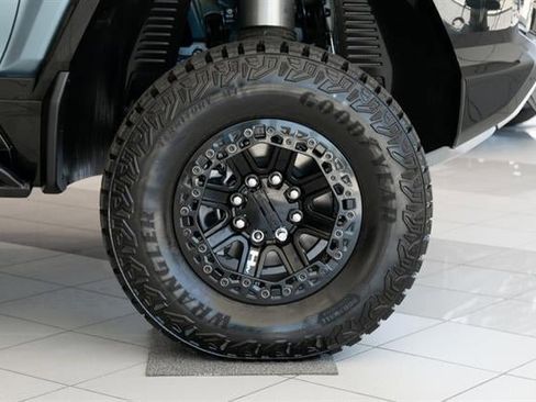 New 2024 GMC Hummer EV 3X w/ Omega Edition image 13