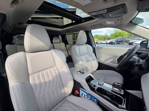 Used 2025 Mitsubishi Outlander SEL FWD image 55
