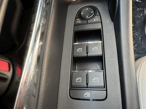 Used 2024 MAZDA CX-90 3.3 Turbo w/ Preferred Plus image 28