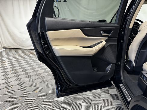Certified 2023 Acura MDX w/Advance Package image 19