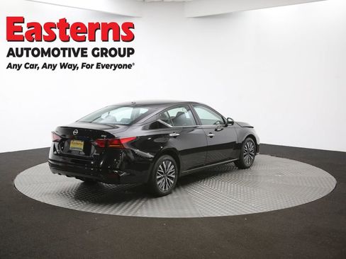 Used 2024 Nissan Altima 2.5 SV image 38