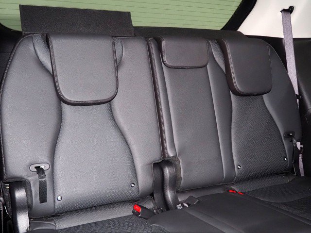 Used 2025 Kia Carnival SX Prestige FWD image 18