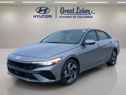 Certified 2024 Hyundai Elantra SEL w/ Convenience Package image 1