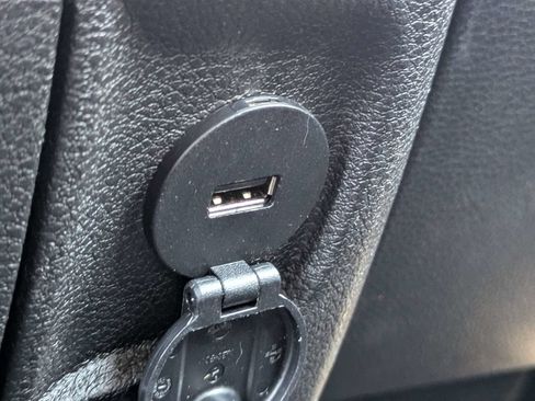 Used 2019 RAM 1500 Express w/ Express Value Package AWD/4WD image 22