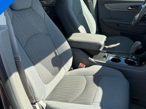 Used 2014 Chevrolet Traverse LT w/ All-Star Edition FWD image 32