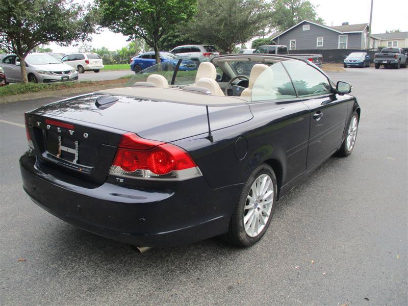 Used 2009 Volvo C70 T5 FWD image 7