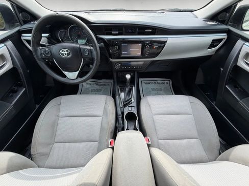 Used 2015 Toyota Corolla LE image 10