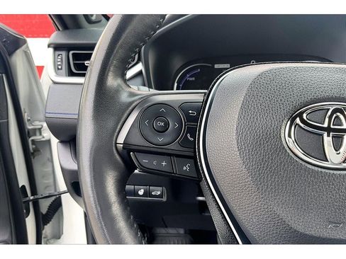 Used 2020 Toyota RAV4 XSE image 21