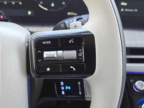 Certified 2025 Hyundai Santa Fe Calligraphy image 26