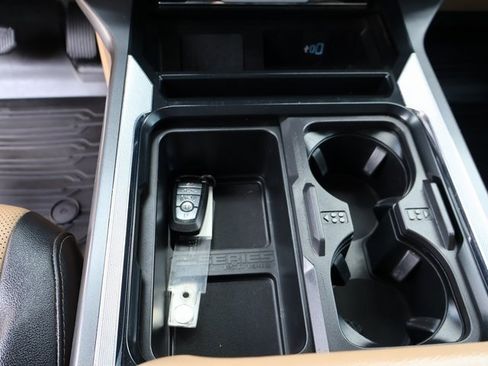 Certified 2023 Ford F250 Lariat w/ Sport Appearance Package image 24