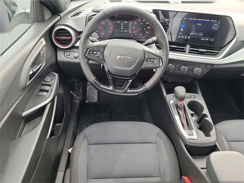 New 2026 Chevrolet Trax RS image 17