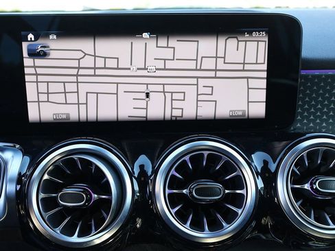 Used 2025 Mercedes-Benz GLB 250 w/ Driver Assistance Package image 49