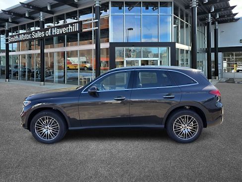 Used 2026 Mercedes-Benz GLC 300 4MATIC image 4