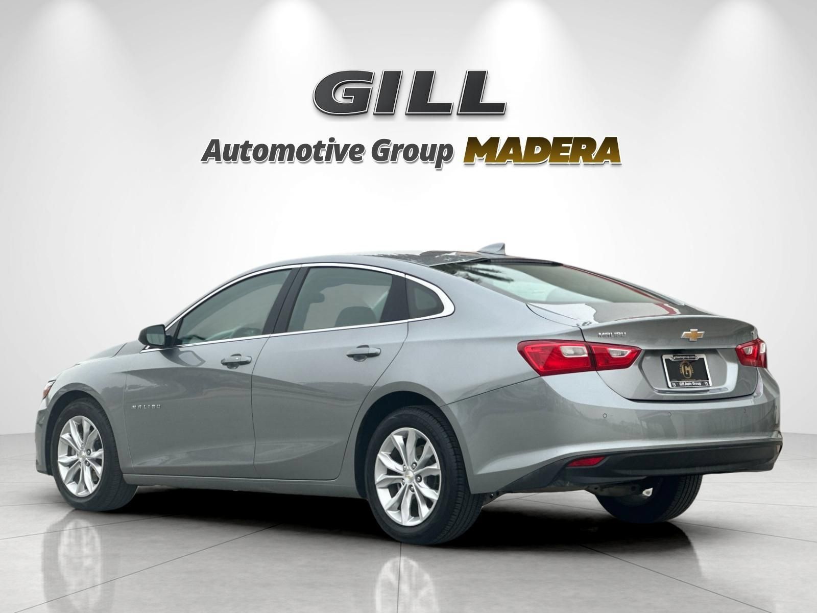 Used 2025 Chevrolet Malibu LT FWD image 5