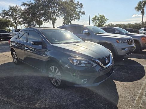 Used 2016 Nissan Sentra SL w/ Technology Package FWD image 2