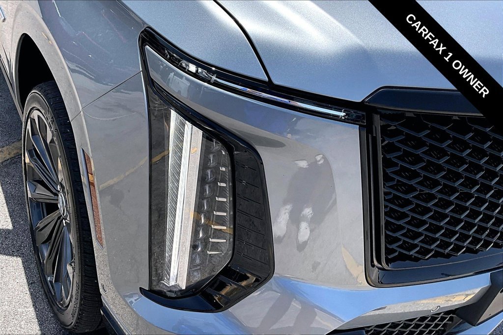 Used 2025 Cadillac Escalade V AWD/4WD image 33