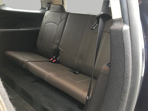 Used 2017 GMC Acadia Limited SLT image 28