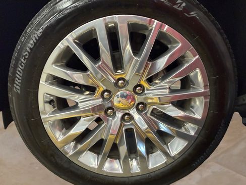 Used 2024 Chevrolet Tahoe High Country RWD image 33